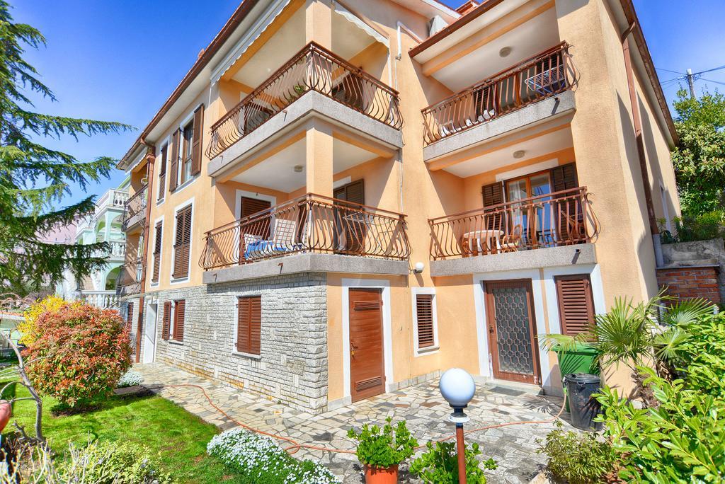 Apartments Creska 629 Rabac Eksteriør bilde